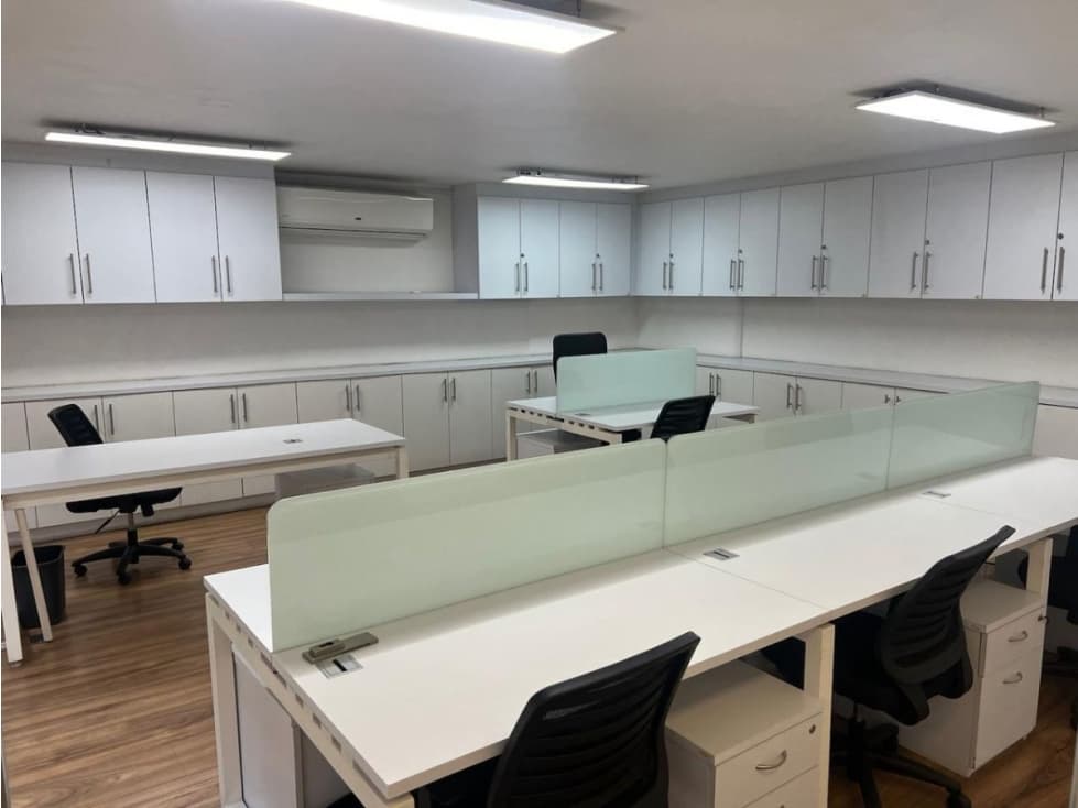 EDIFICIO PARA OFICINAS EN VENTA O RENTA COLONIA IRRIGACION MIGUEL HIDALGO CDMX - 1