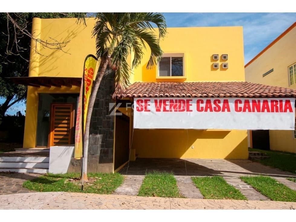 Casa en Venta en Coto Privado Puerta Paraíso Sur en Colima - 1