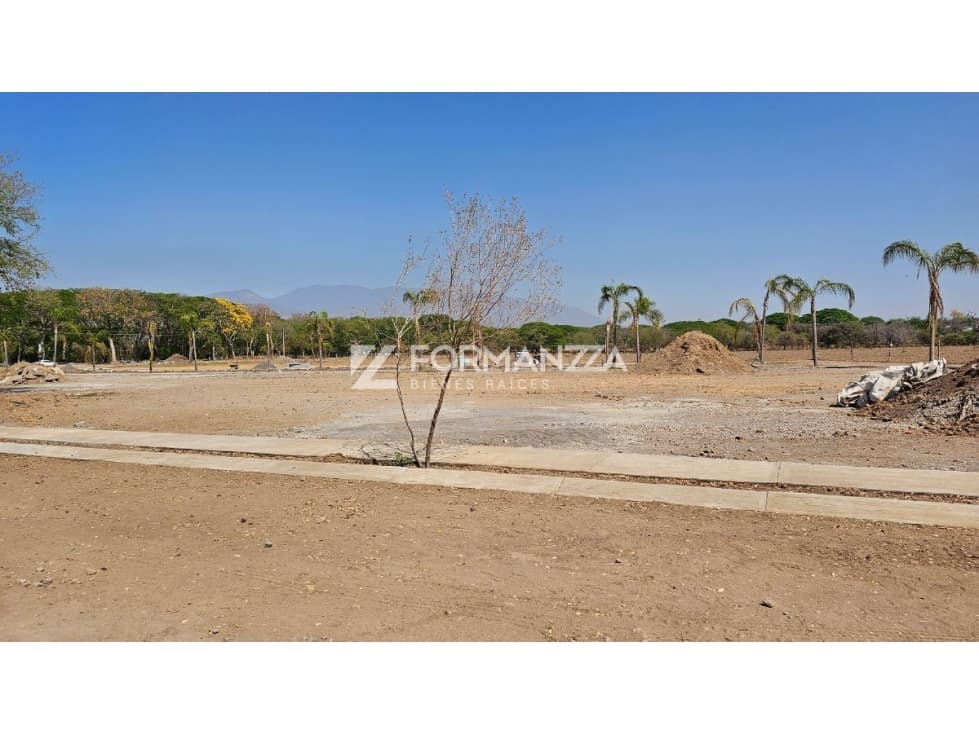 Terreno en Venta en Residencial Puerta de Comala - 1