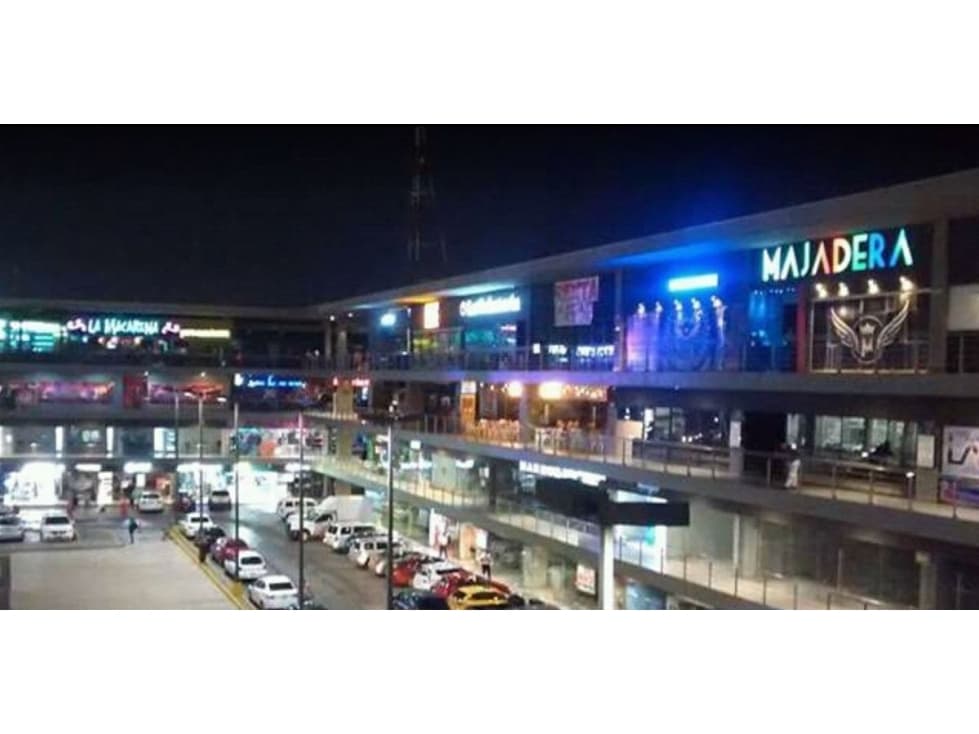 RENTA Locales en PLAZA ANTALYA - Guadalupe N. L. - 1