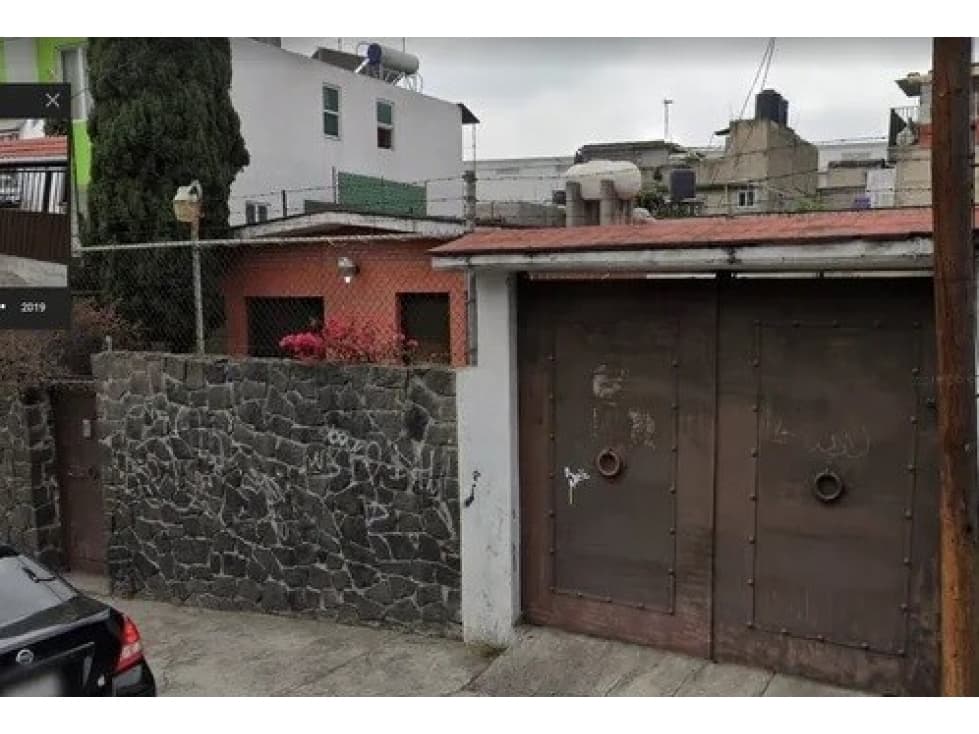 Casa en Remate en Lomas De Puerta Grande, F-87 - 1