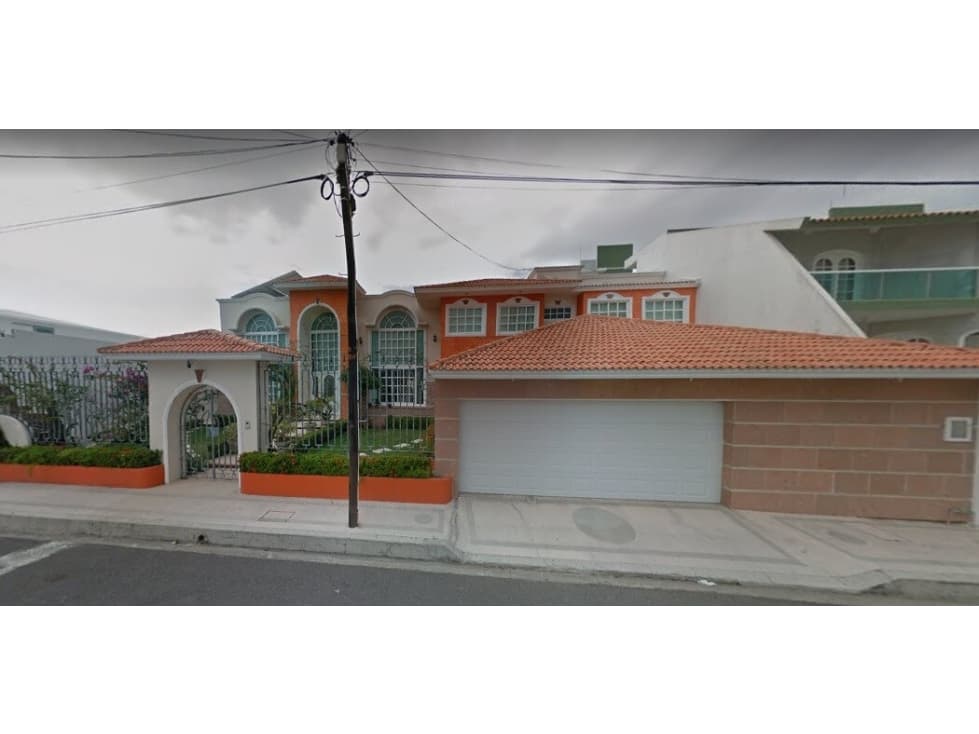Casa en Remate en Costa De Oro, F-1450 - 1