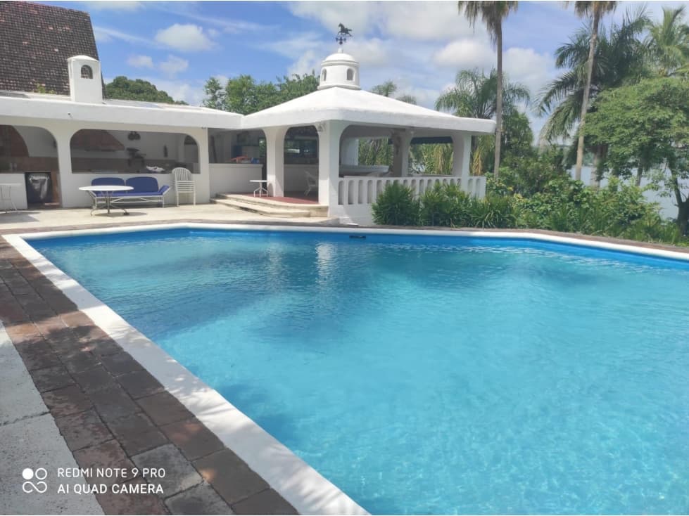 Venta Casa en Lago Tequesquitengo Morelos - 1