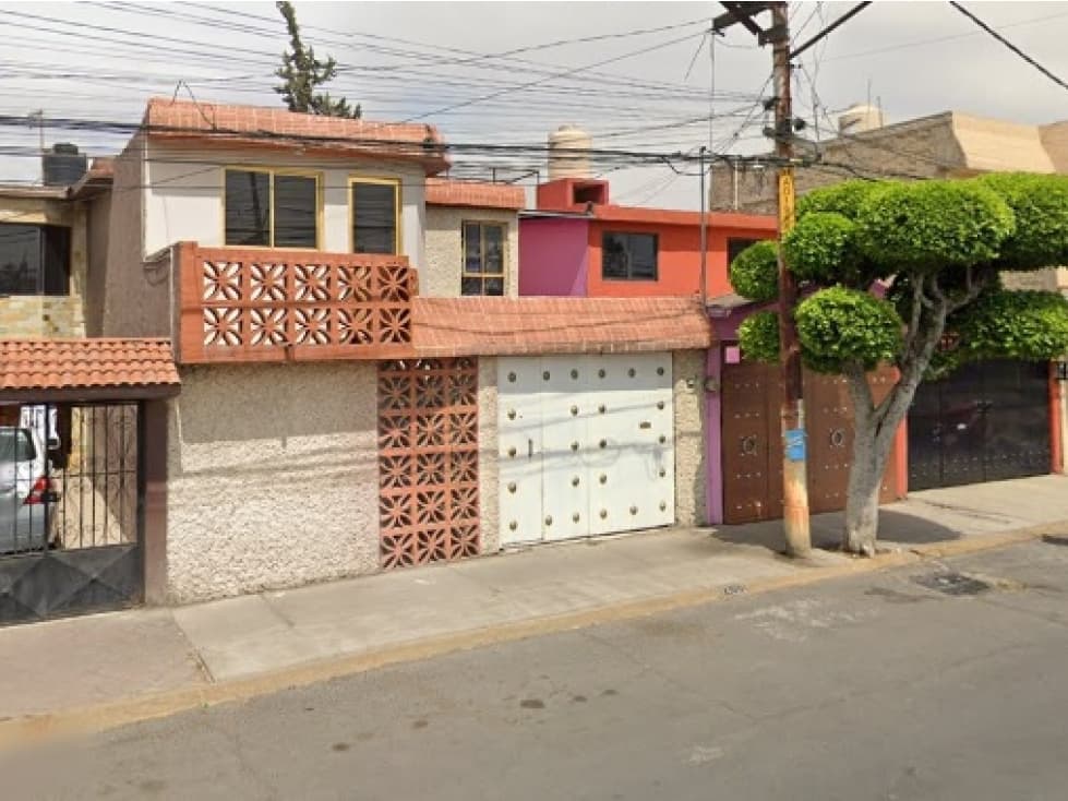 Casa en Remate en Bosques De Aragón, FG-421 - 1