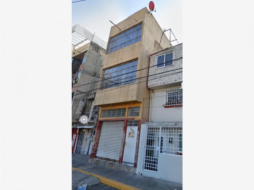 Bodega en remate en Juan Escutia, Iztapalapa, Ciudad de México - 1