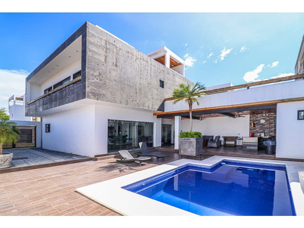 Estrena casa en Tequesquitengo. Vigilancia, alberca, roof garden - 1