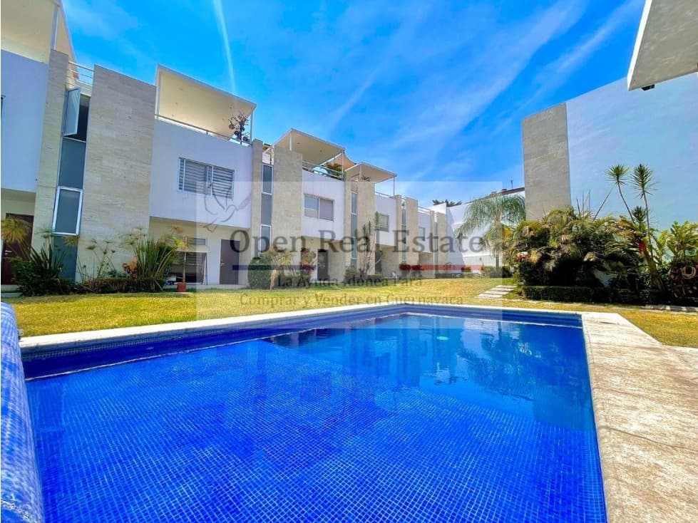 Casa en Condominio con Roof Garden y Alberca - 1