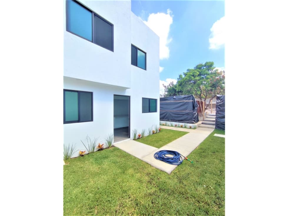 CASA CON VIG. AL SUR DE CUERNAVACA - 1