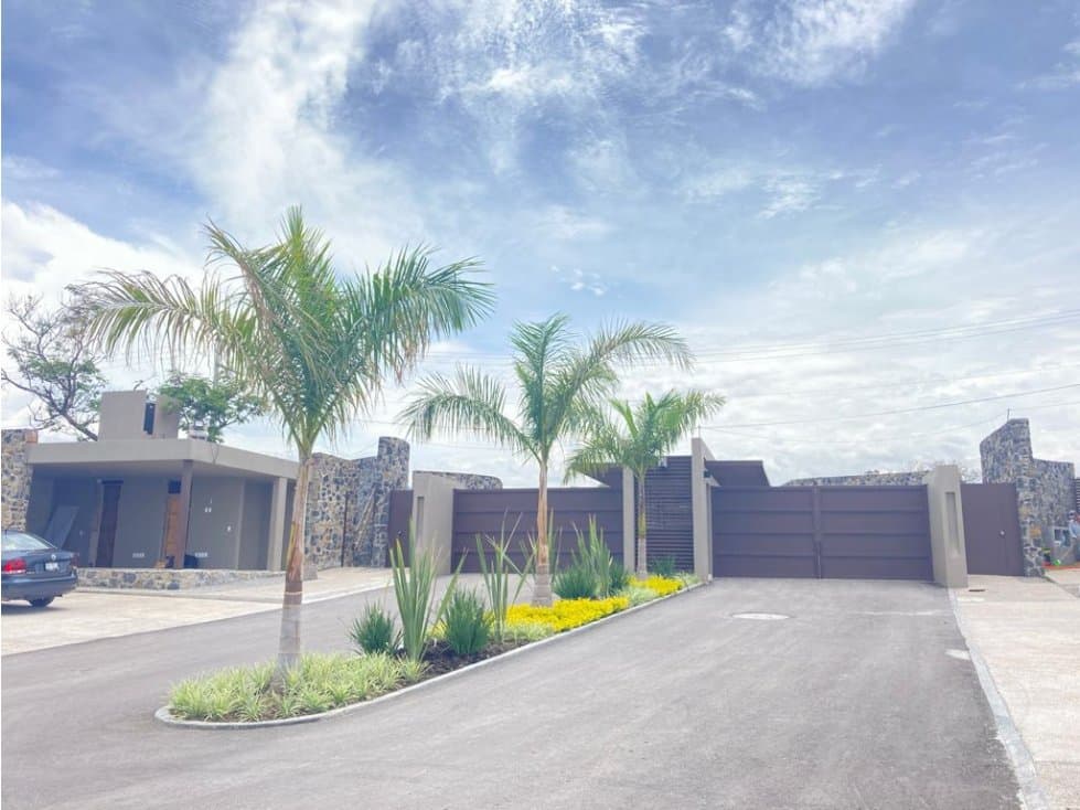 EXCELENTE TERRENO CON VIG. RESIDENCIAL LOS OLIVOS $3200 x m2 - 1