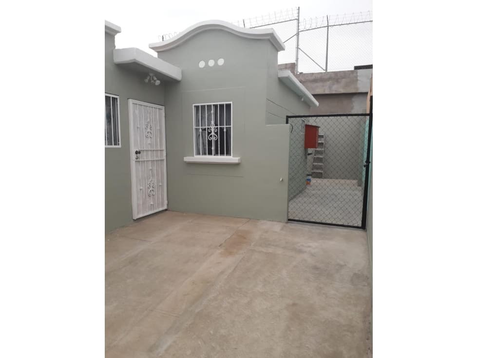 Bonita Residencia en Renta en Villas del Real - 1