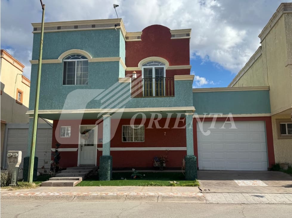 RENTA DE CASA AMUEBLADA EN PASEO DEL NOGAL, CD. JUAREZ, CHIH - 1