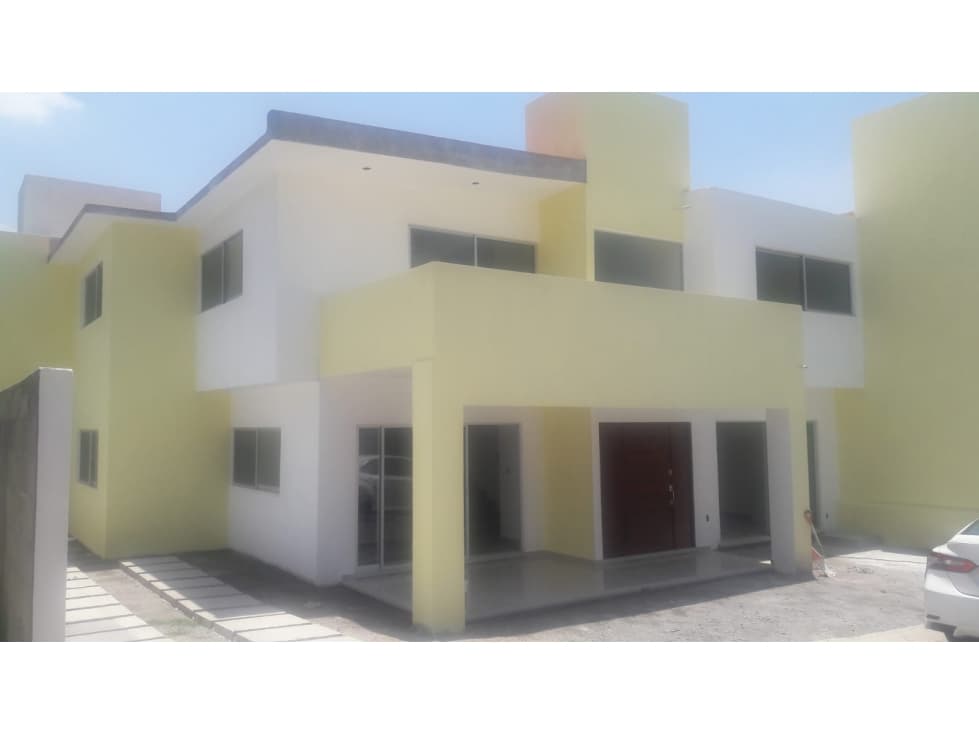 Renta de Casa en Condominio en el Centro de Jiutepec - 1