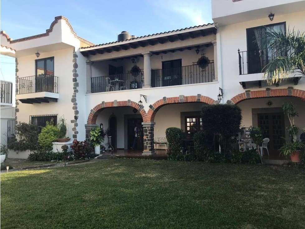 Venta de Casa Sola en La Colonia La Pradera - 1