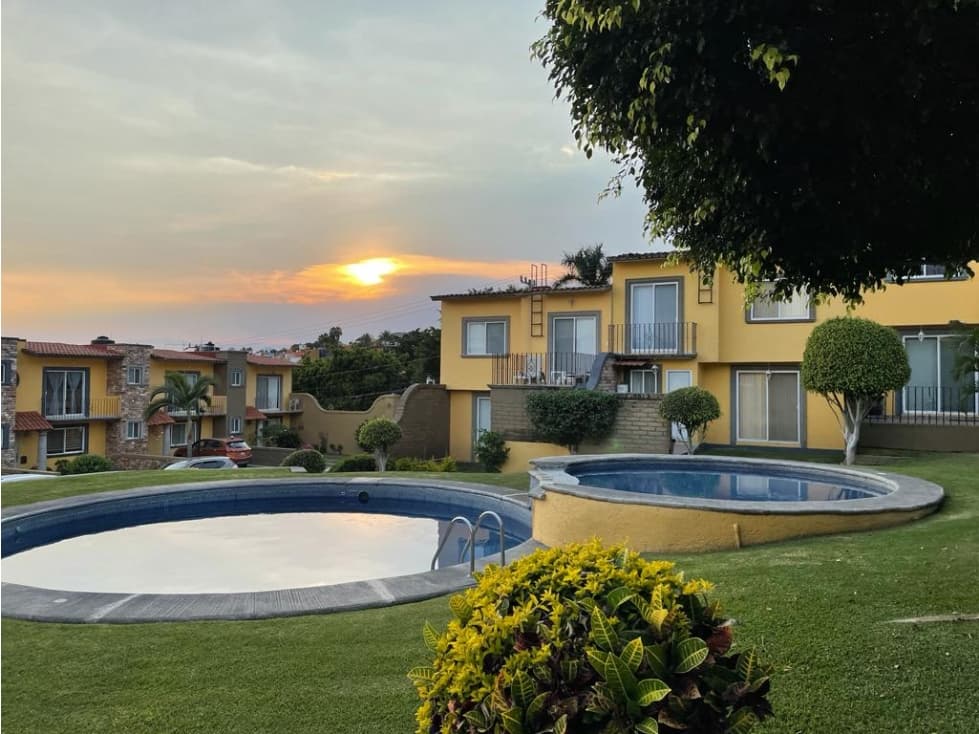 Renta de Casa en Condominio en Burgos Bugambilias - 1