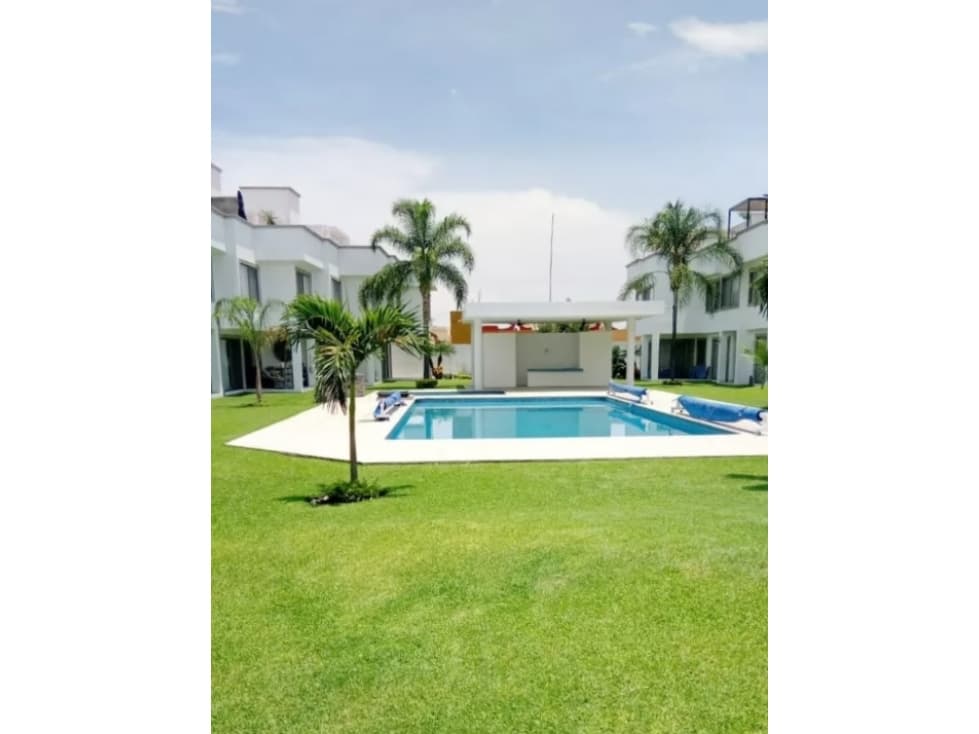 Venta de Casa en Condominio en Burgos Bugambilias - 1