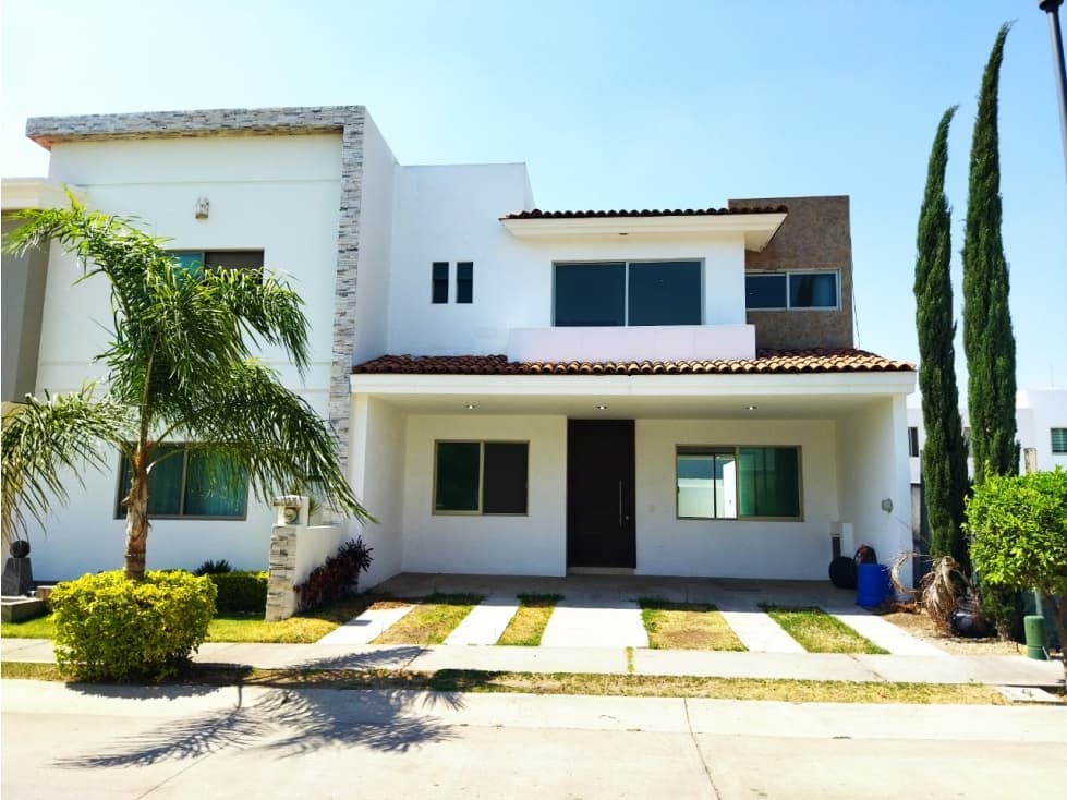 Renta Casa 119-E en la Cima de Zapopan, - 1