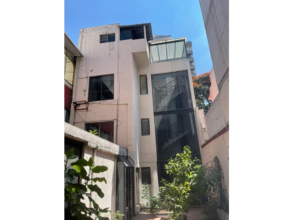 Exclusiva Residencia en Polanco, Ideal para Vida y Negocios - En Renta - 1