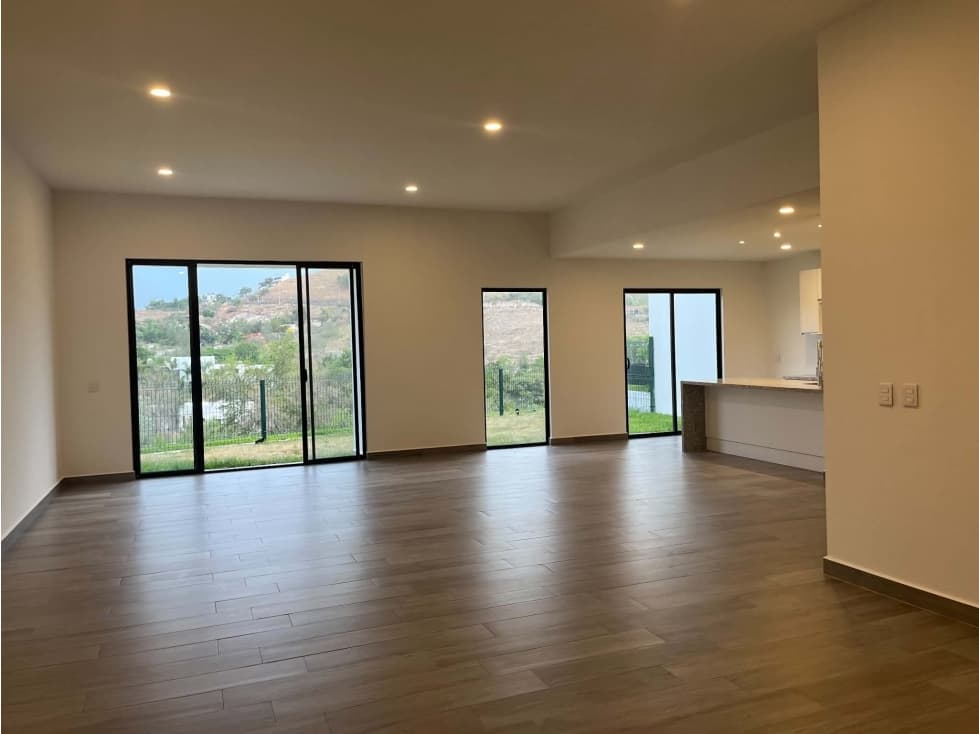 Residencia NUEVA en Renta en Las Cañadas Country Club - 1