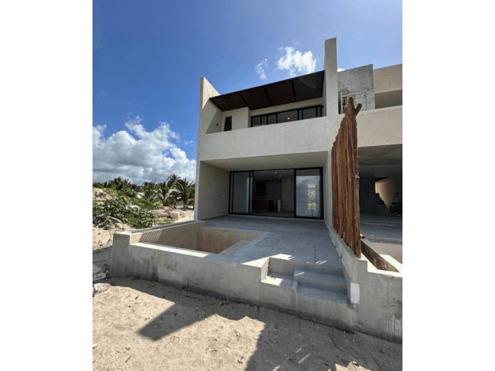 VENTA DE CASA FRENTE AL MAR PUERTO TELCHAC - 1