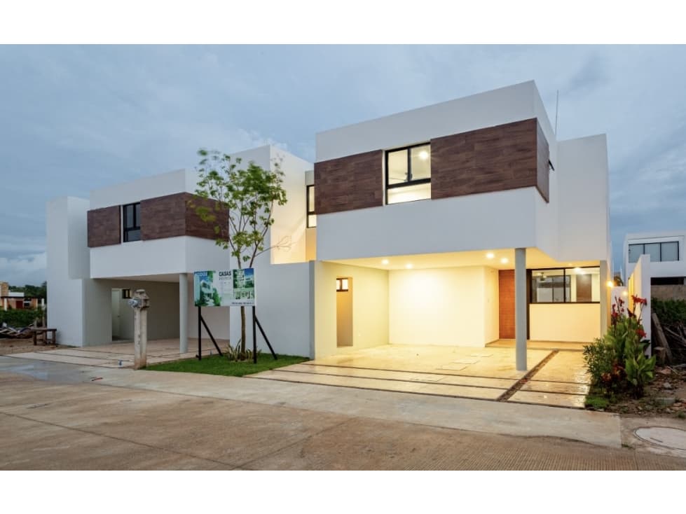 VENTA DE HERMOSA CASA EN LA PRIVADA TAMORA - 1