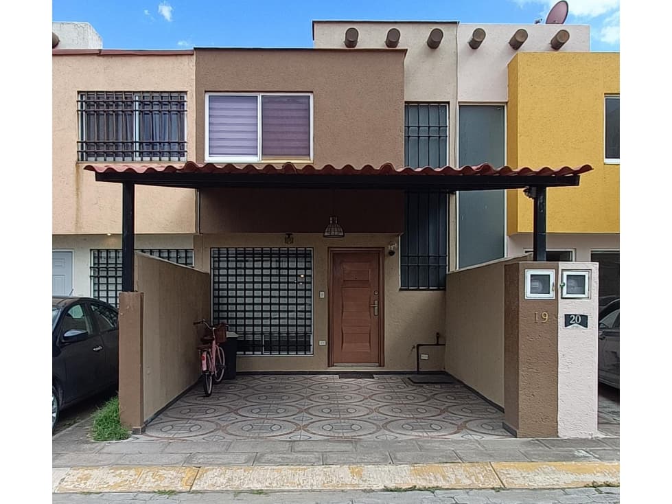 Casa en venta zona 4 Caminos, Cuautlancingo, Puebla. - 1