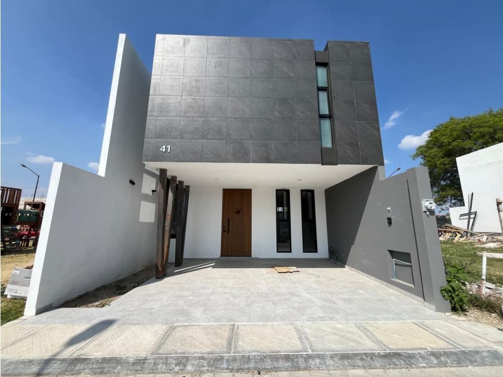 Casa en Venta en Residencial 4 Vientos Cuautlancingo, Puebla - 1