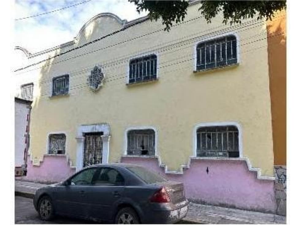 Edificio en venta en Barrio de Analco, Puebla 8 Departamentos - 1