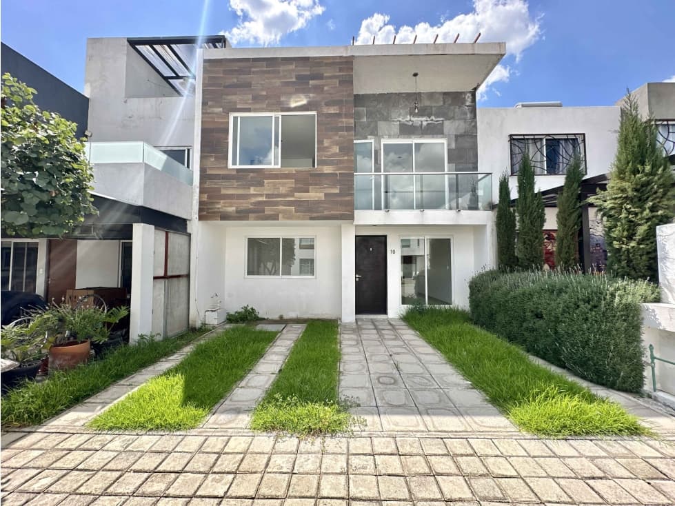 Casa en venta en Cumbres Residencial, Puebla. - 1