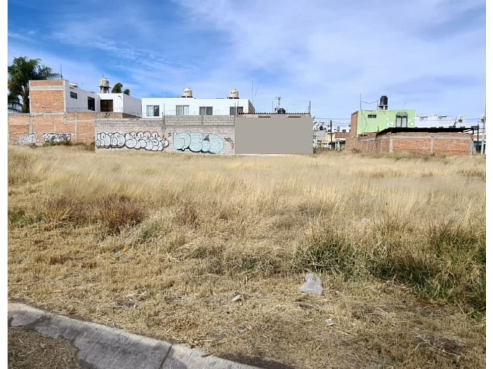 02728 SE RENTA EXCELENTE TERRENO EN FRACC. GOMEZ MORIN, AGS. - 1