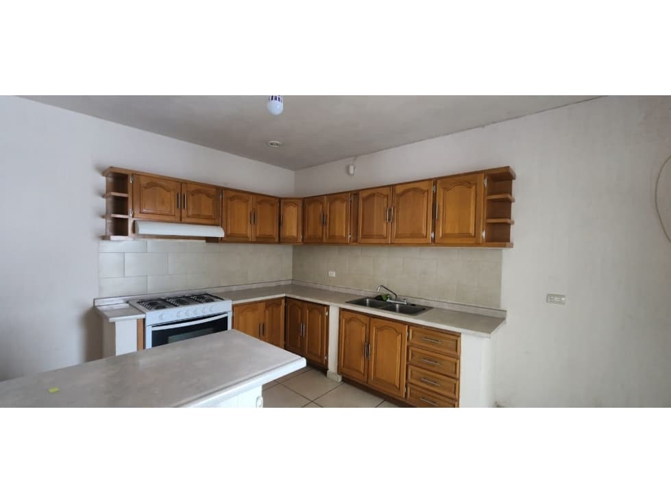 02956 HERMOSA CASA EN VENTA FRAC. RINC STA MONICA, AGUASCALIENTES - 1