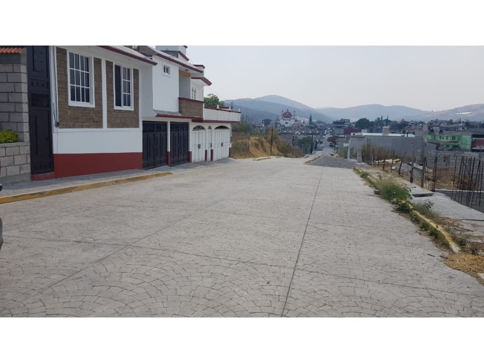 Lotes en Venta a solo 2 cuadras del Mercado Nuevo de Tonatico, México. - 1