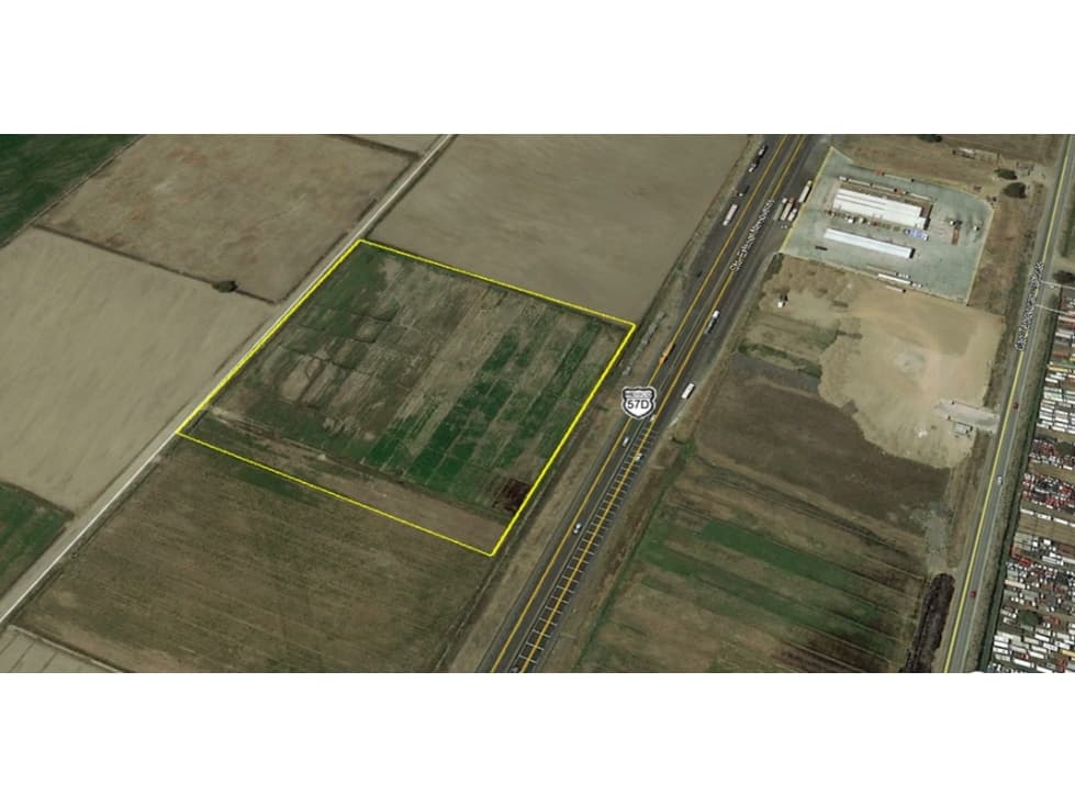 Terreno en Venta Para Industria o Servicios Cto Exterior Mexiquense - 1