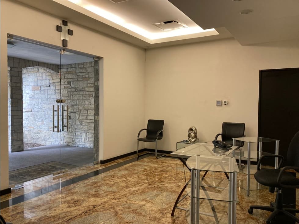 CASA EN VENTA EN VALLE CON USO COMERCIAL sobre avenida LSL - 1