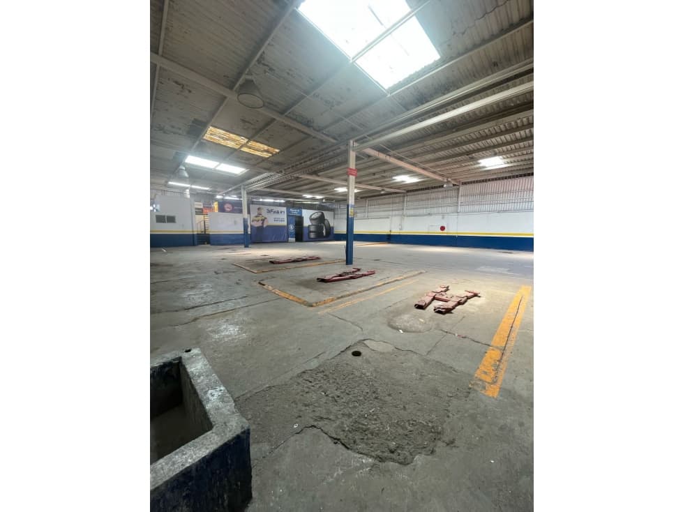 EXCELENTE BODEGA EN AV PROL MADERO EN RENTA 635 M2 $ 150.000 - 1