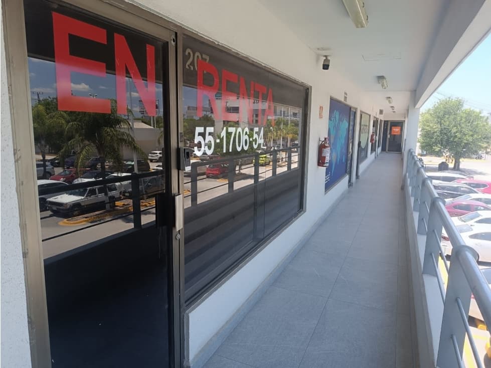 Local Oficina en RENTA Plaza Alianza, Apodaca - 1