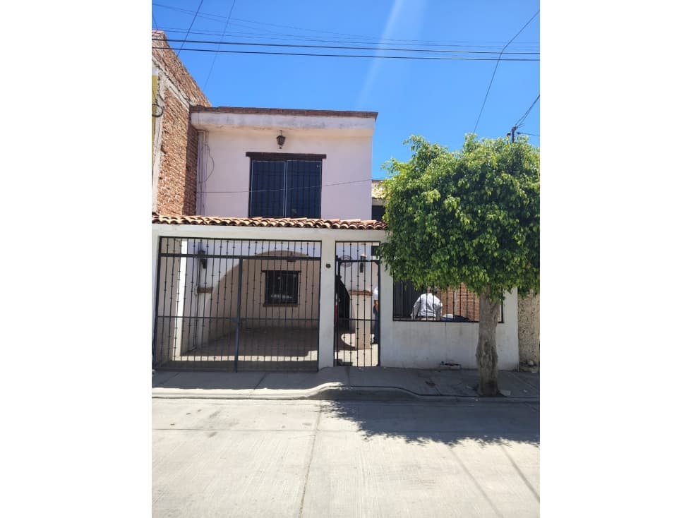 CASA RENTA JOYITA CALLE GARDENIA - 1