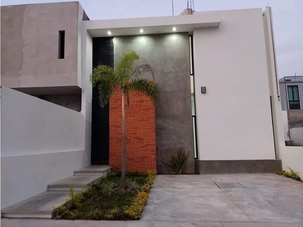 GRAN CASA EN VENTA EN MONTELLANO VILLA DE ALVAREZ COLIMA - 1
