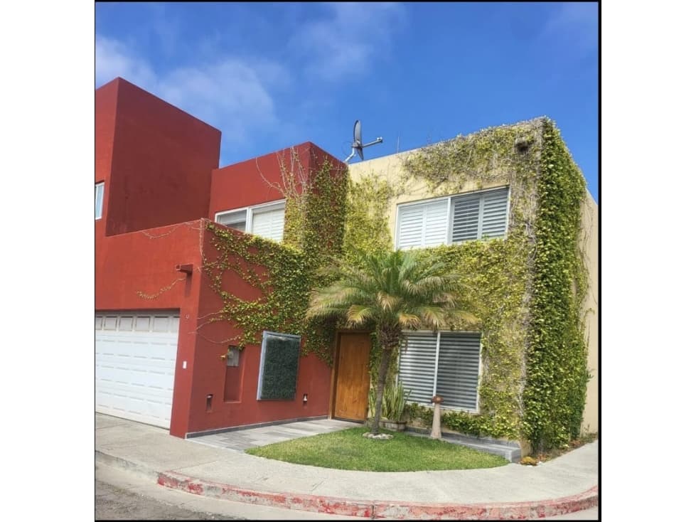 SE RENTA CASA EN LA PERLA RESIDENCIAL EN PLAYAS DE TIJUANA - 1