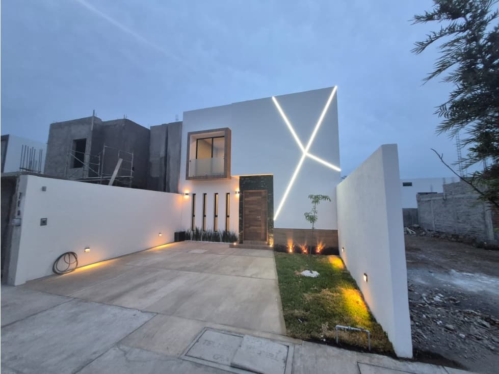 VENTA CASA NUEVA EN FRACC. VERDE VALLE VILLA DE ALVAREZ COLIMA - 1