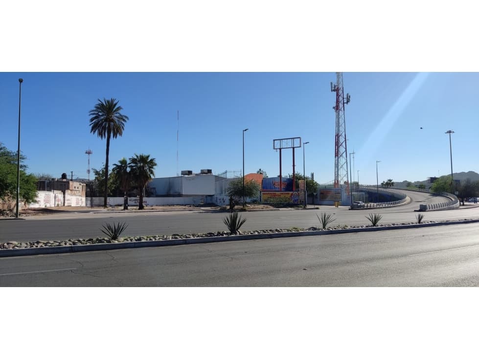TERRENO EN VENTA BLVD. LUIS ENCINAS - 1