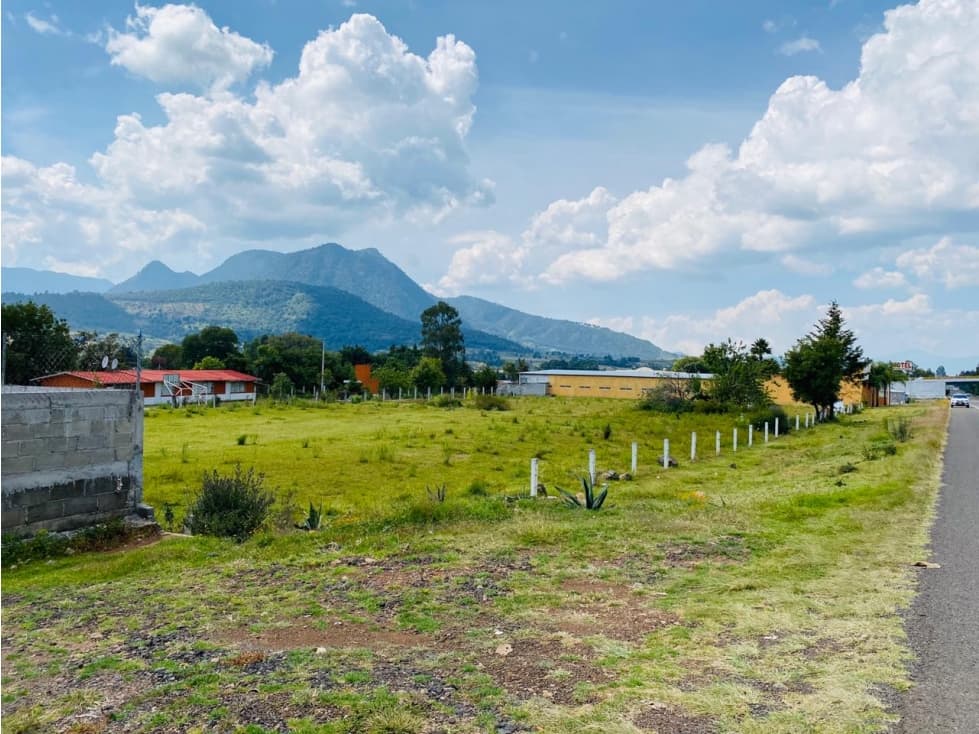 TERRENO CERCA DE PATZCUARO, MICHOACAN - 1
