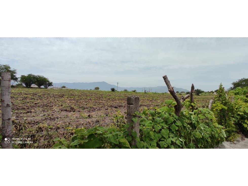 MACROLOTE EN VENTA CON VISTA AL LAGO TEQUES "50,000" - 1