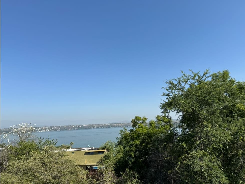TERRENO EN VENTA CON VISTA AL LAGO "PEPE ART." - 1
