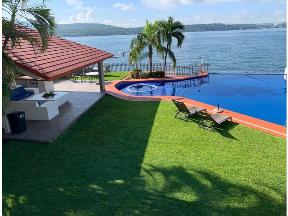 CASA EN VENTA A ORILLA DEL LAGO "V. MAN. B3" - 1