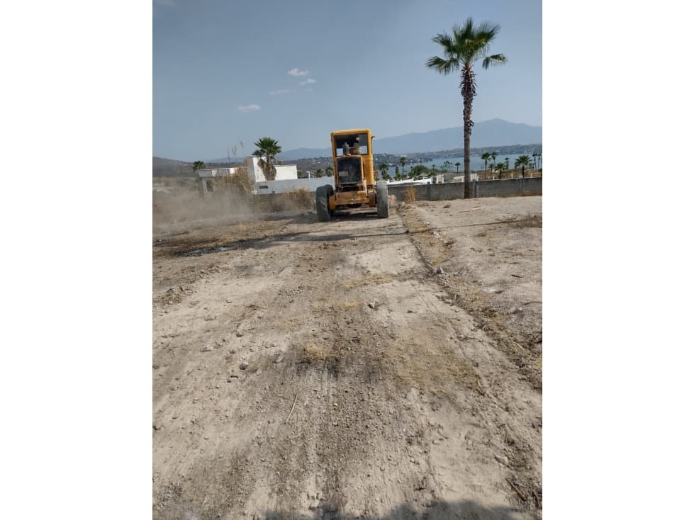 TERRENO EN VENTA CON VISTA AL LAGO "PUGA" - 1
