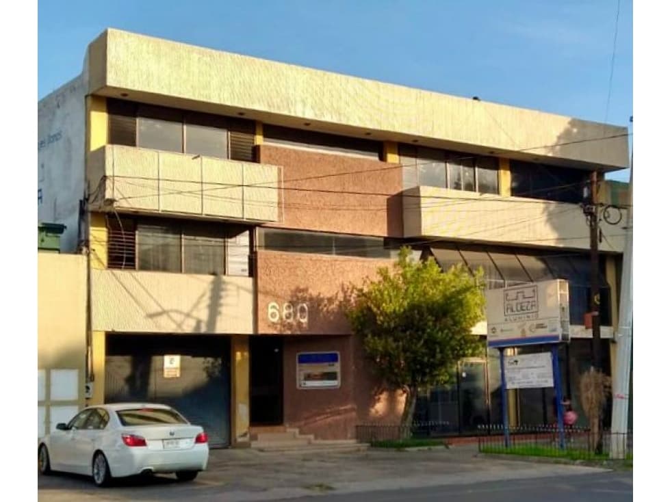 Propiedad comercial en renta en 5 de Mayo, Zamora Michoacán - 1