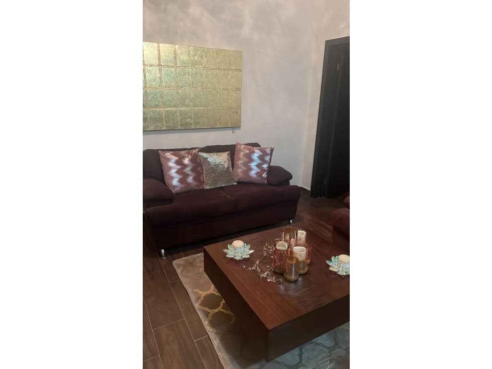 SE RENTA DEPARTAMENTO CUMBRES - 1