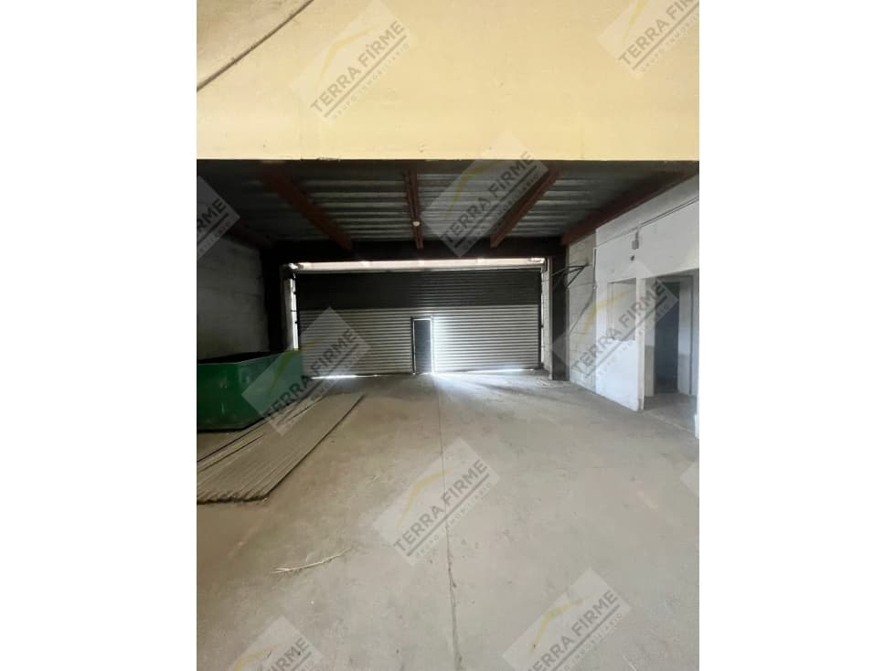 SE RENTA BODEGA REVOLUCIÓN OBRERA - 1