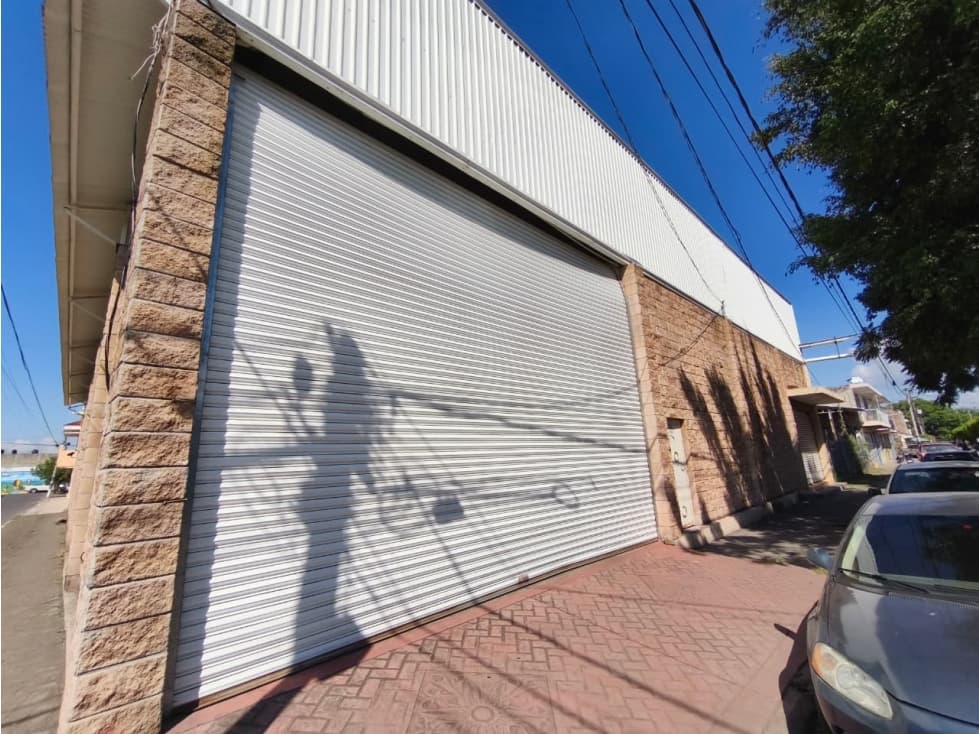 BODEGA COMERCIAL EN RENTA, GUSTAVO DIAZ 620m2, SAHUAYO MICH. - 1
