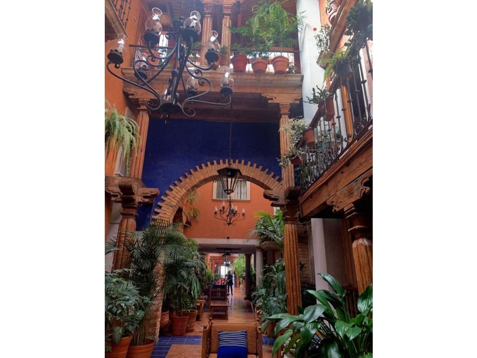 Hotel en venta centro de Pátzcuaro - 1